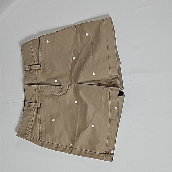 Lands End Women's Shorts Size 2 - Picture 1 of 4